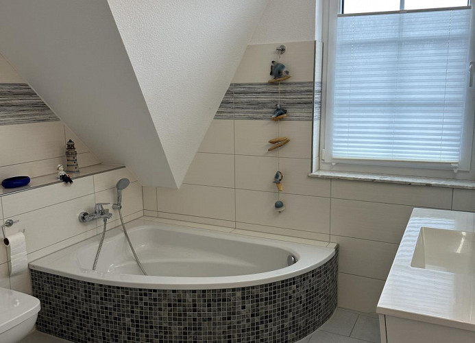 Badezimmer 2 OG 